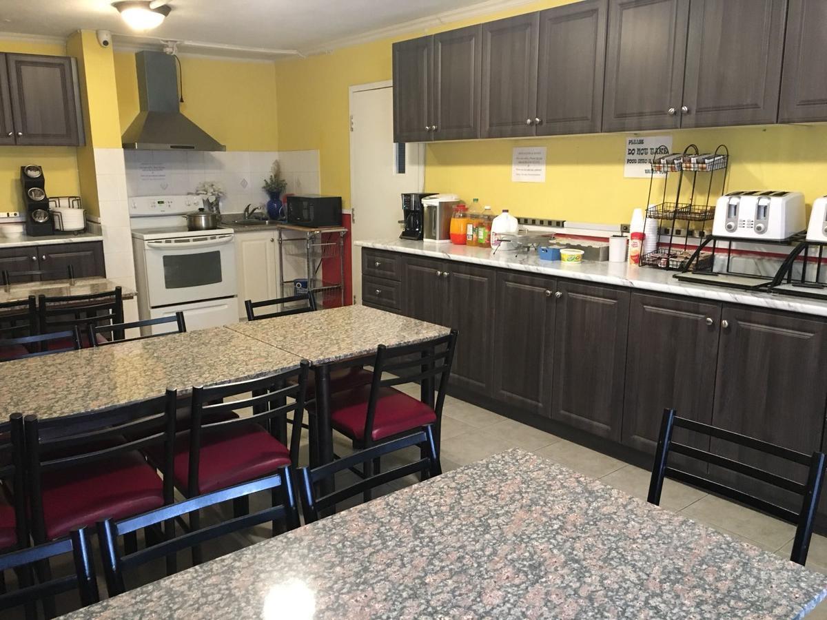 Grewals Inn And Suites Niagara Bagian luar foto