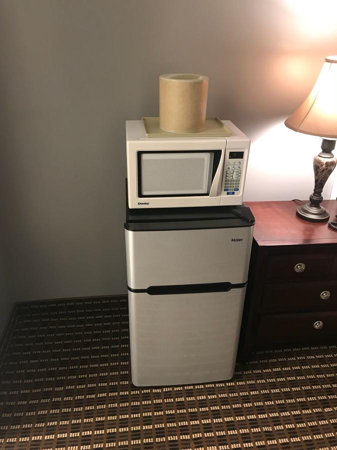 Grewals Inn And Suites Niagara Bagian luar foto