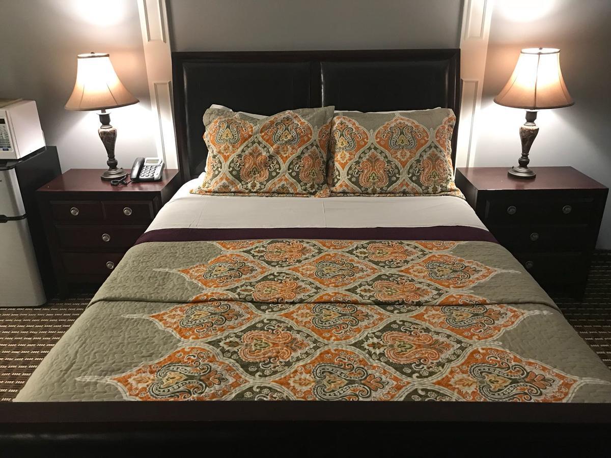 Grewals Inn And Suites Niagara Bagian luar foto