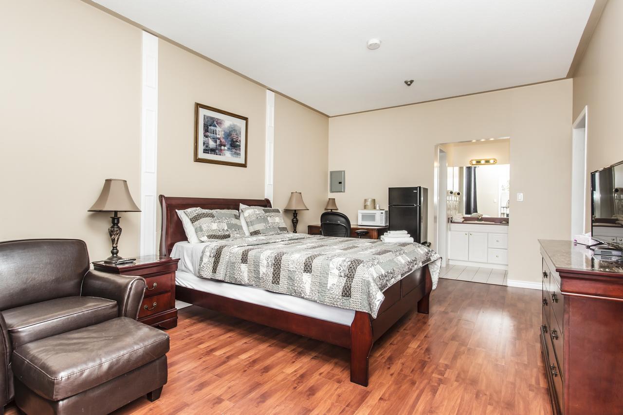 Grewals Inn And Suites Niagara Bagian luar foto