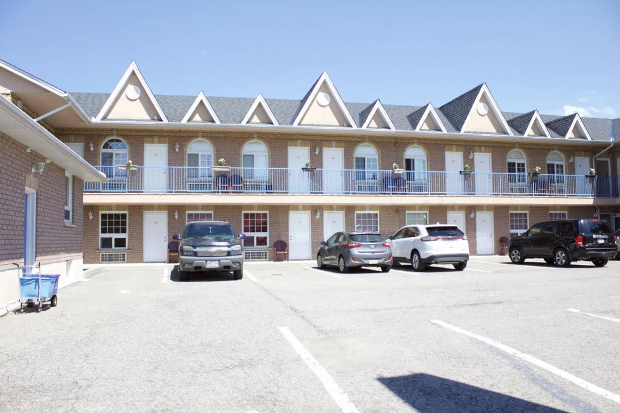Grewals Inn And Suites Niagara Bagian luar foto